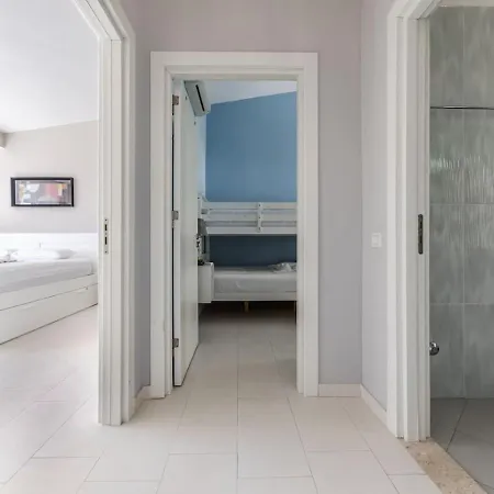 Apartment Serenity By The Sea Duplex Bougainville By Pikhost *