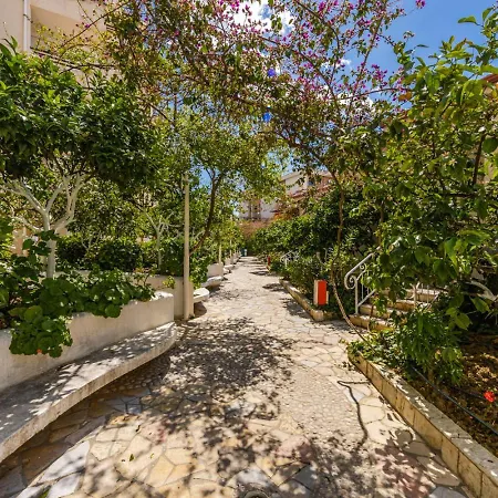 Serenity By The Sea Duplex Bougainville By Pikhost Apartment Sarande